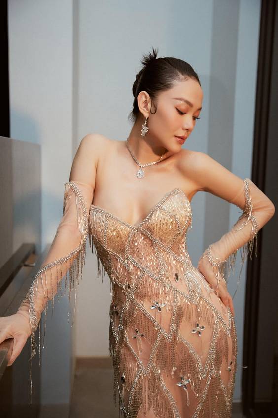 min-hang-sexy-35 min-hang-sexy-35