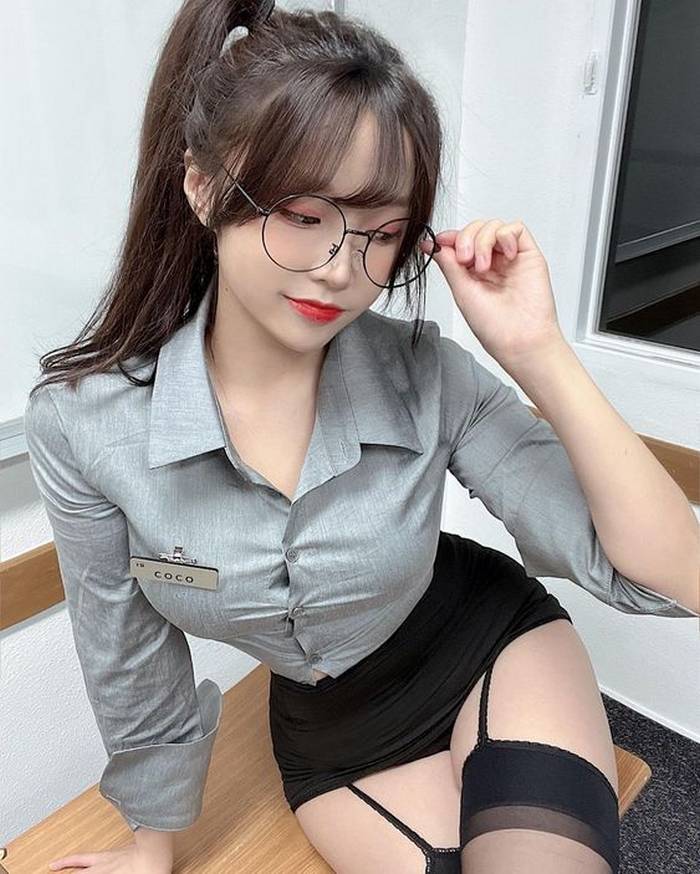 cô gái cosplay xinh đẹp-23