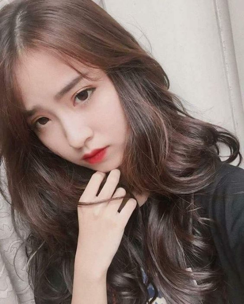 Hình nền dễ thương cho bé gái có khuôn mặt xinh đẹp By <a href=