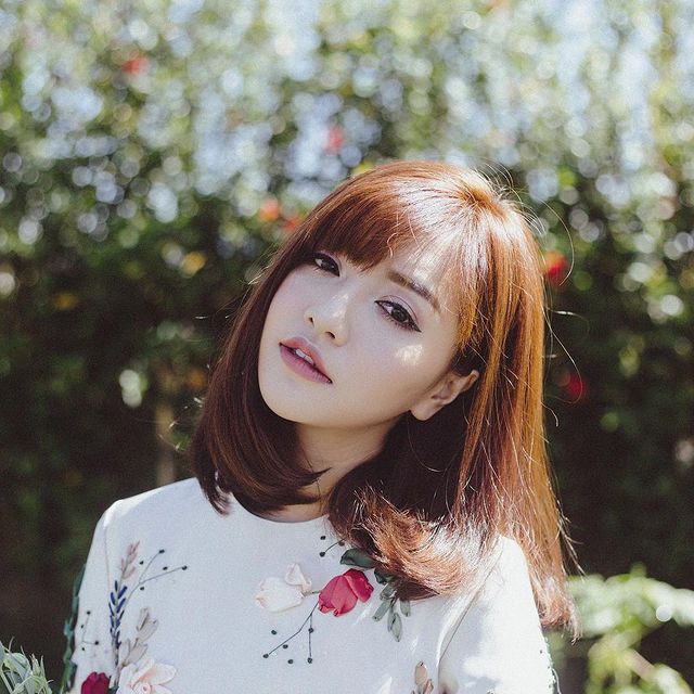 Chia sẻ Bikini Bích Phương khuôn mặt xinh đẹp By <a href=