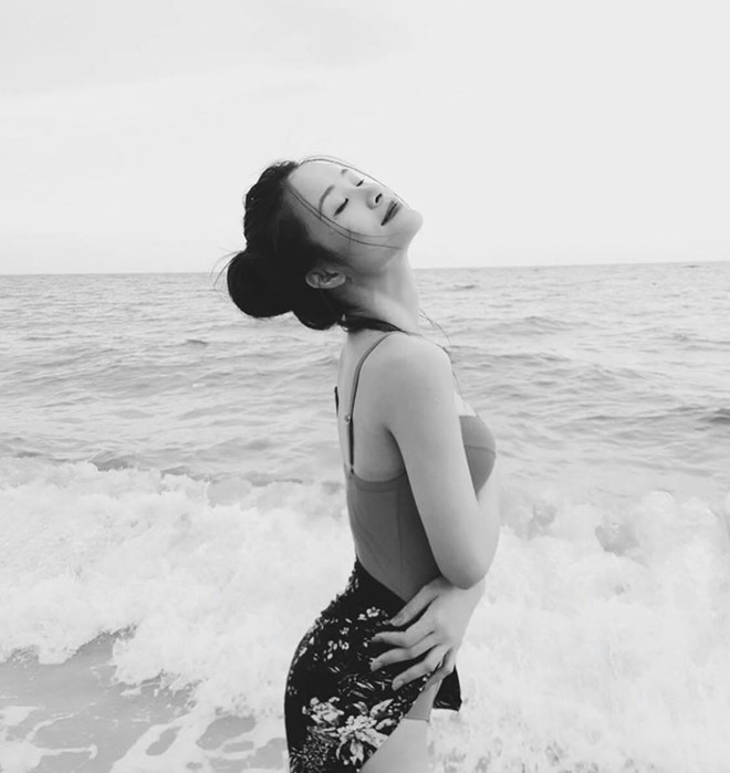 Chia sẻ bikini Đông Nhi <a href=