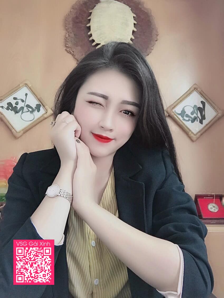 Ảnh gái xinh trên Tik Tok với khuôn mặt xinh đẹp By <a href=