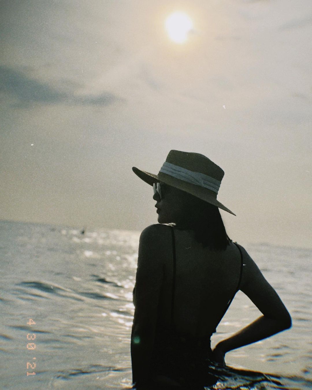 Tuyển tập ảnh sexy quyến rũ của Văn Mai Hương trong trang phục bikini <a href=