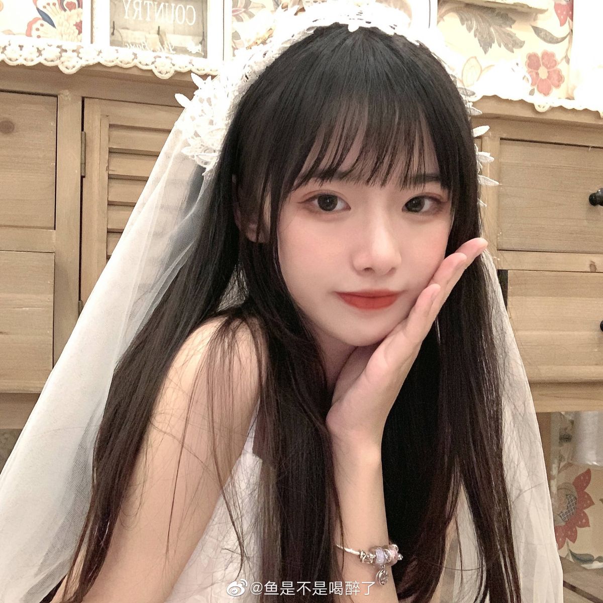 Cô gái ngọt ngào, ngọt ngào, ngọt ngào