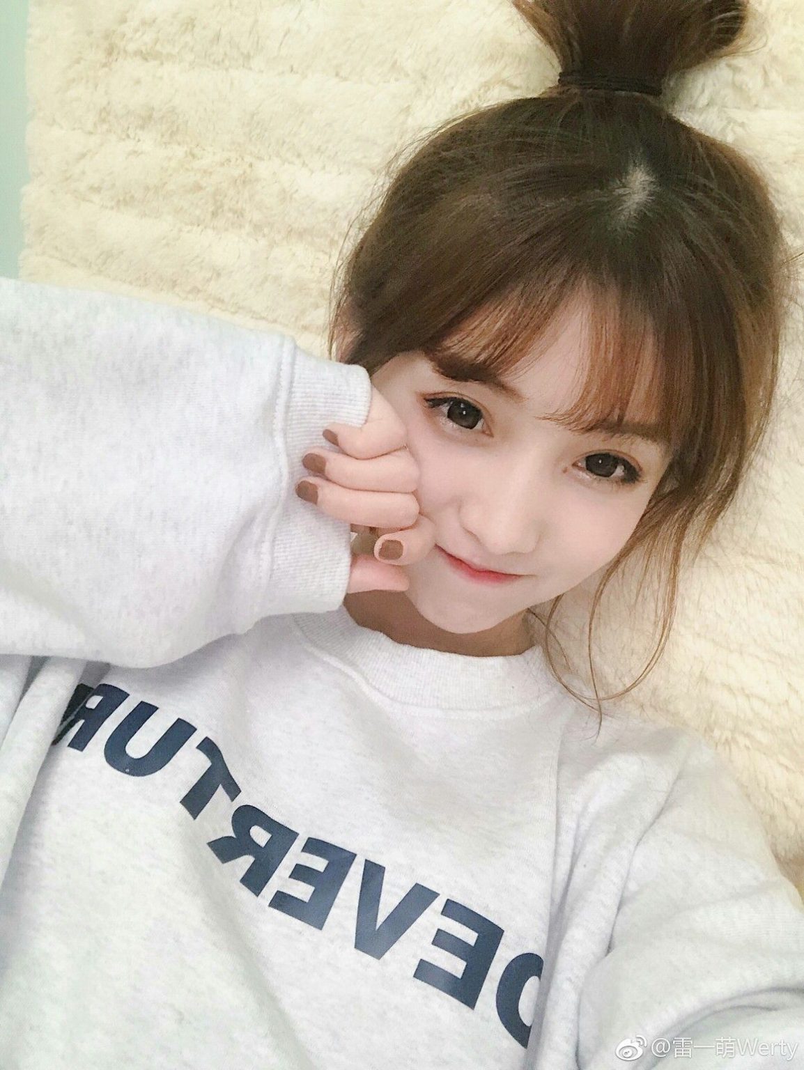 Những cô gái dễ thương có vẻ đẹp quyến rũ