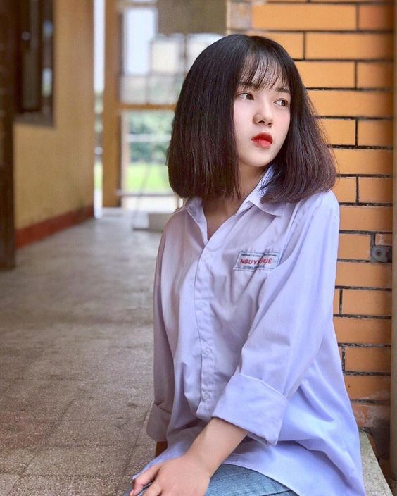 Hình ảnh những người phụ nữ xinh đẹp với mái tóc ngắn đang được lan truyền rộng rãi trên Internet.