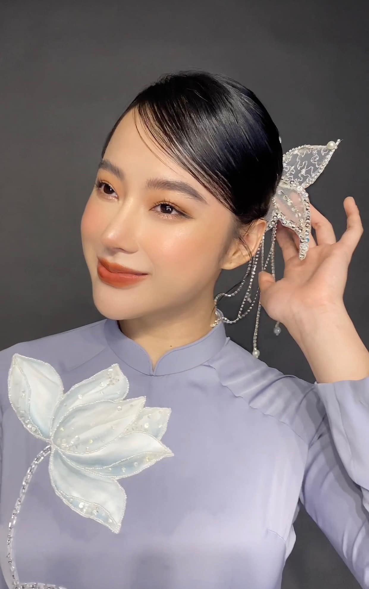 Bộ ảnh của Angela Phương Trinh khoe thân hình <a href=